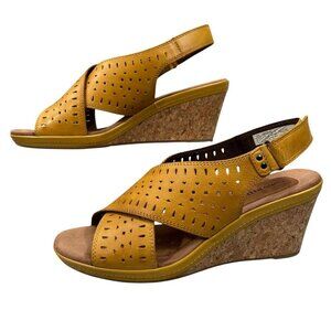 Cobb Hill New Balance Janna Sunbeam Yellow Slingback Cork Wedge Sandals Size 9